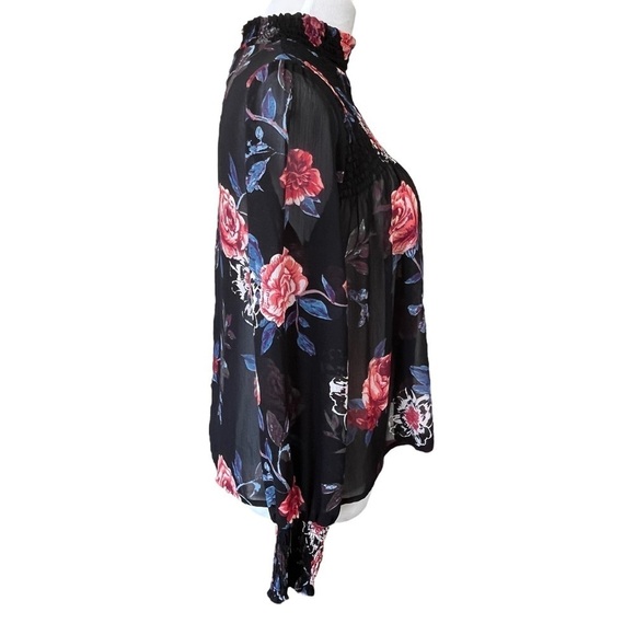 About a Girl Sheer Floral Smocked High Neck Blouse Size Medium - Picture 4 of 11